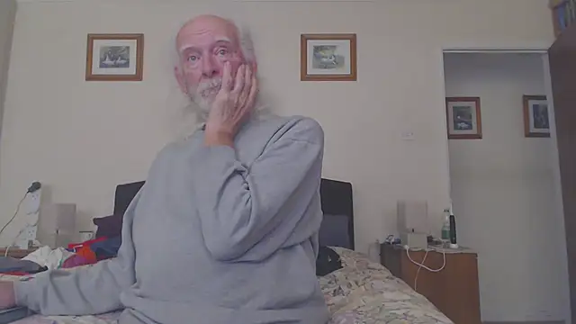 WaverlyKernow online show from May 19, 2026, 1:40 pm