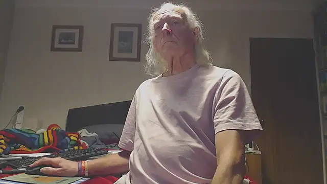 WaverlyKernow online show from January 10, 2026, 8:53 am