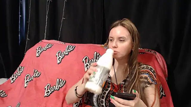 Milana69 online show from April 21, 2026, 2:01 pm
