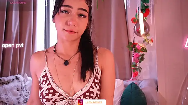 lilith  rosse online show from June 17, 2026, 5:56 pm