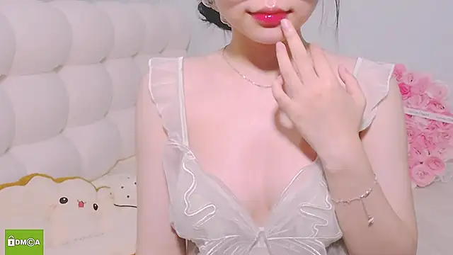 NGOCHA 06 online show from September 26, 2025, 10:49 pm