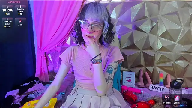 neeko princes online show from March 7, 2025, 12:34 pm