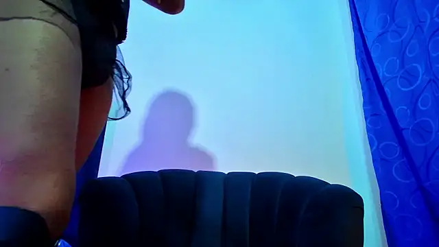 Aliice Doll online show from November 16, 2025, 12:04 am