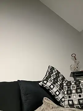 Lickplayofficial online show from June 13, 2026, 3:48 am