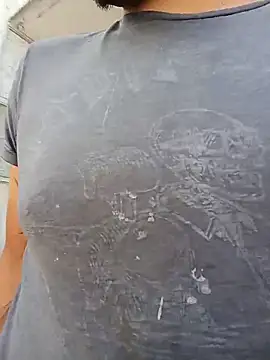 Bartolito001 online show from November 30, 2025, 7:36 pm