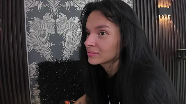 Snapshot of _shantal_smith chatting on June 12, 2026, 12:58 pm shantal smith online show from June 12, 2026, 12:58 pm