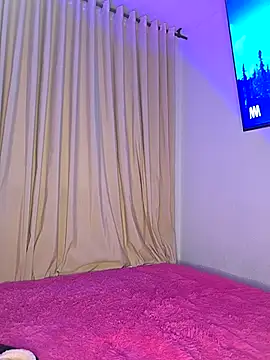  shantal smith online show from November 15, 2025, 4:49 am