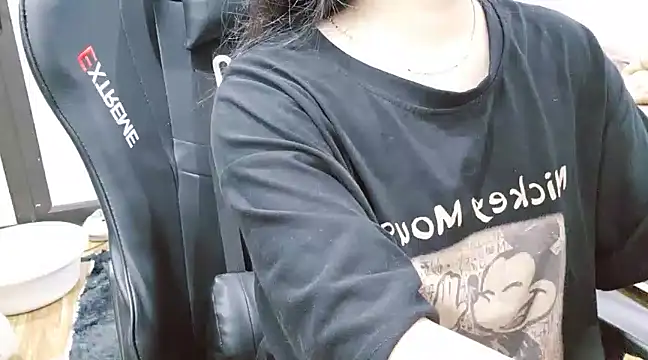 Kemmy babe20 online show from January 23, 2025, 11:48 am