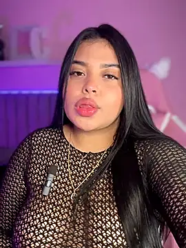 Emily cooper20 online show from February 26, 2026, 12:32 am