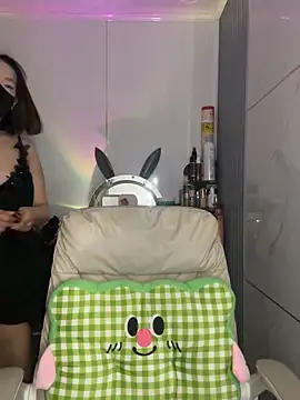 -KathySweet- online show from May 27, 2026, 3:03 am