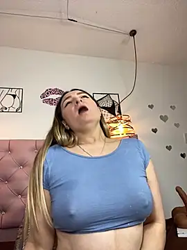 antonella87 online show from November 14, 2025, 11:19 pm