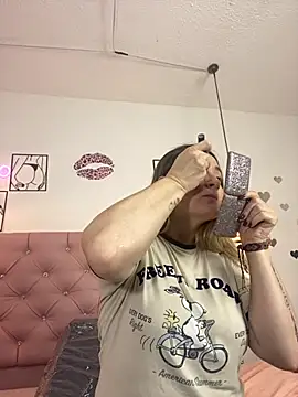 antonella87 online show from September 20, 2025, 4:45 pm