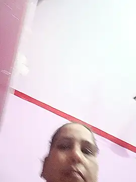 reemacouple007 online show from July 13, 2026, 3:39 am