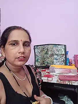 reemacouple007 online show from August 2, 2026, 8:56 am