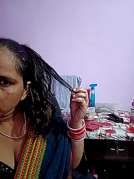 reemacouple007 online show from July 6, 2026, 5:58 am