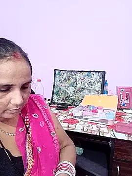 reemacouple007 online show from July 26, 2026, 9:16 am