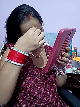 reemacouple007 online show from July 18, 2026, 6:44 am