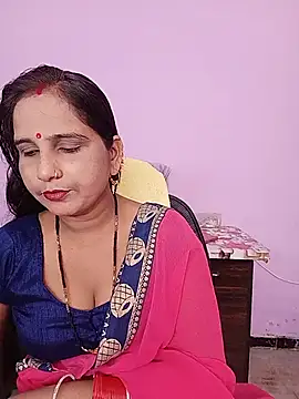Snapshot of reemacouple007 chatting on June 6, 2026, 8:08 am reemacouple007 online show from June 6, 2026, 8:08 am