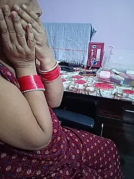 reemacouple007 online show from June 23, 2026, 5:05 am