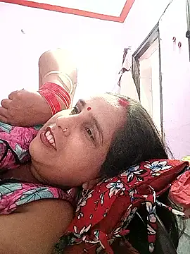 reemacouple007 online show from June 21, 2026, 8:53 am