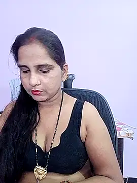 reemacouple007 online show from April 29, 2026, 5:52 pm