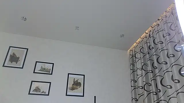 dolly ll online show from March 20, 2025, 7:35 pm