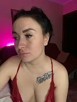 Roxana Bell online show from March 11, 2025, 10:09 pm