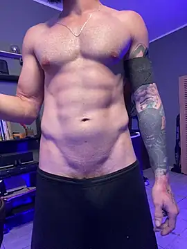MachineDien online show from May 14, 2026, 5:04 am