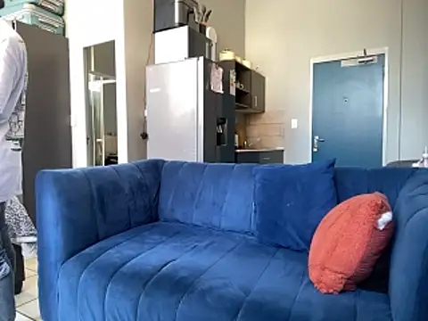 liluxxx32 online show from February 3, 2026, 8:41 am