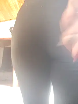 tata laima   online show from February 21, 2026, 3:03 pm