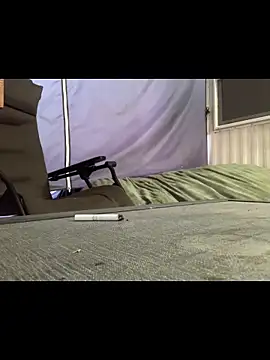 BobbyQ29 online show from November 26, 2025, 2:17 pm