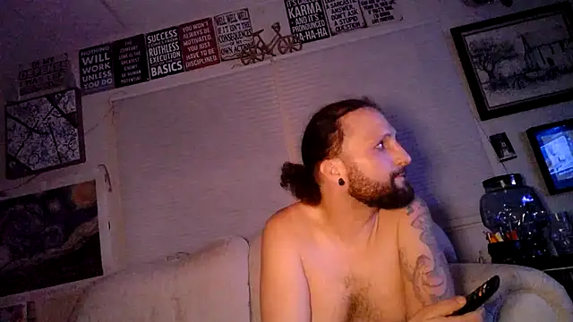 BobbyQ29 online show from June 11, 2026, 5:26 am
