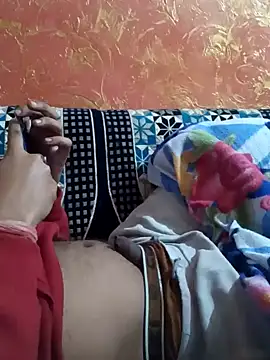 Snapshot of yours_smp chatting on December 15, 2024, 5:20 pm yours smp online show from December 15, 2024, 5:20 pm