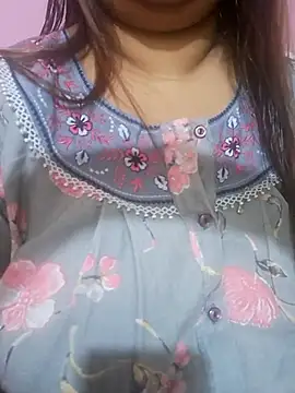 Ravina patil1 online show from July 25, 2026, 5:37 am