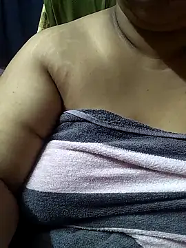 Ravina patil1 online show from September 20, 2025, 5:01 am