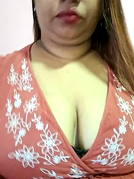 Ravina patil1 online show from July 7, 2026, 6:47 am