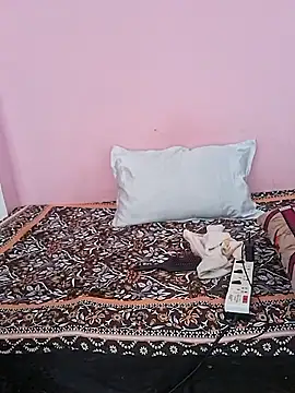 Ravina patil1 online show from June 10, 2026, 5:41 am