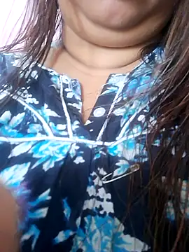 Ravina patil1 online show from July 4, 2026, 5:58 am