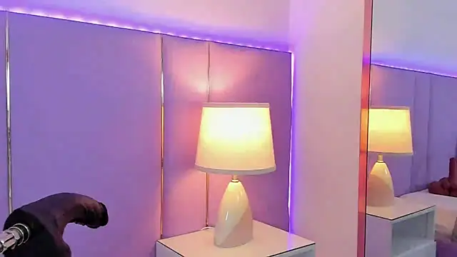 SophyRuiz  online show from January 7, 2026, 11:59 am