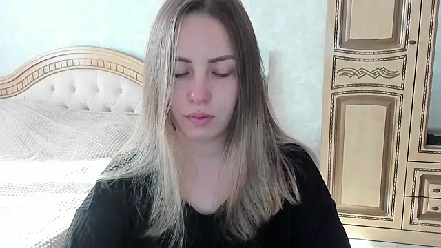 Mia shy1 online show from September 14, 2025, 6:03 am