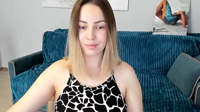 Mia shy1 online show from March 22, 2025, 8:29 am