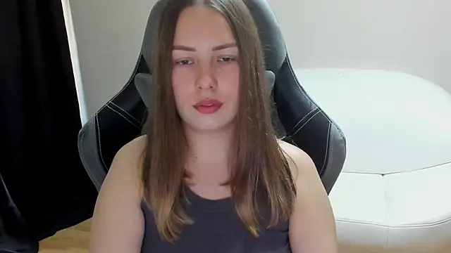 Snapshot of Mia_shy1 chatting on June 14, 2026, 4:57 am Mia shy1 online show from June 14, 2026, 4:57 am