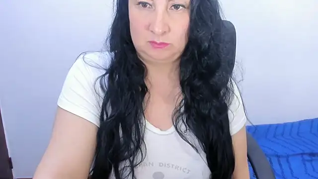 Ashyle online show from March 6, 2025, 3:13 am