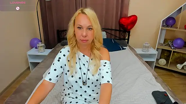 Anny Jey  online show from July 25, 2026, 5:30 pm