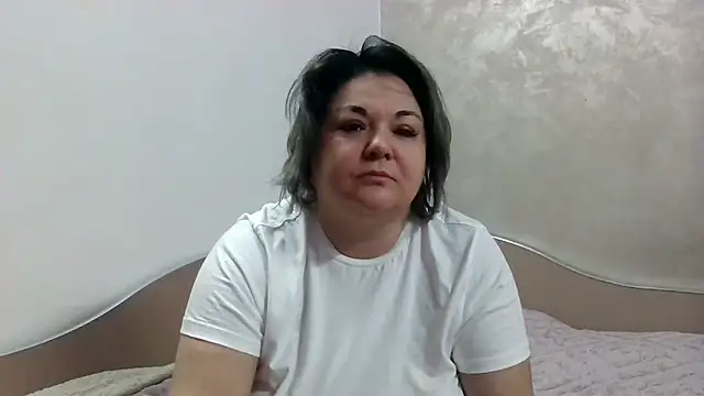 MikyVesela online show from February 28, 2025, 8:20 am