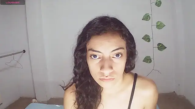 stephybrowm7 online show from October 15, 2025, 3:20 pm