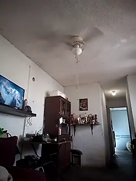 Snapshot of Alebir1329 chatting on March 12, 2026, 10:03 pm Alebir1329 online show from March 12, 2026, 10:03 pm