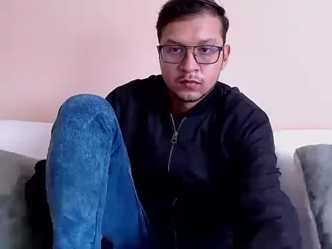 andy loverxx online show from April 10, 2026, 8:05 pm