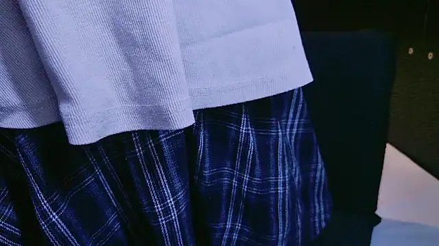 Megu Melon online show from November 15, 2025, 9:24 am