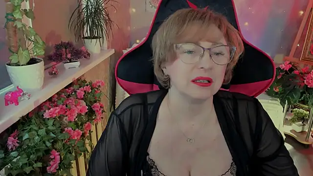 Snapshot of sugar_vivien chatting on June 10, 2026, 3:24 pm sugar vivien online show from June 10, 2026, 3:24 pm